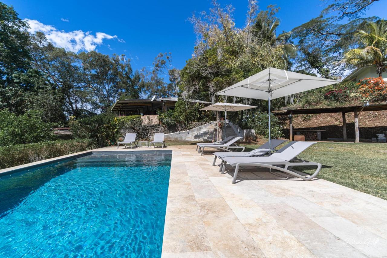 Horizon Hill Villa Pirae 외부 사진